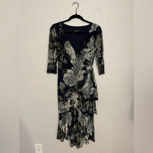 Women’s half sleeve floral v neck wrap dress